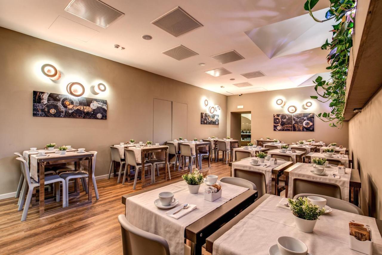 Al Manthia Hotel - Gruppo Trevi Hotels Rome Bagian luar foto